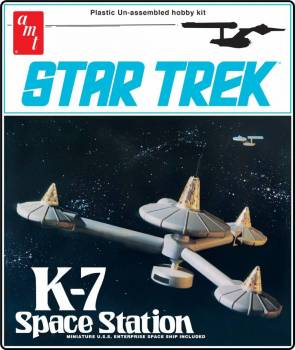 AMT1415   —  1/7600 Star Trek K-7 Space Station