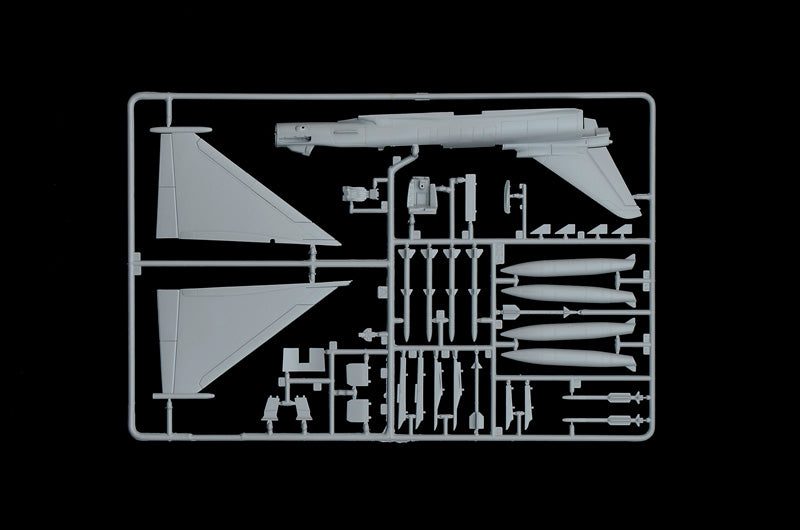 1:72 EF 2000 TYPHOON with seater