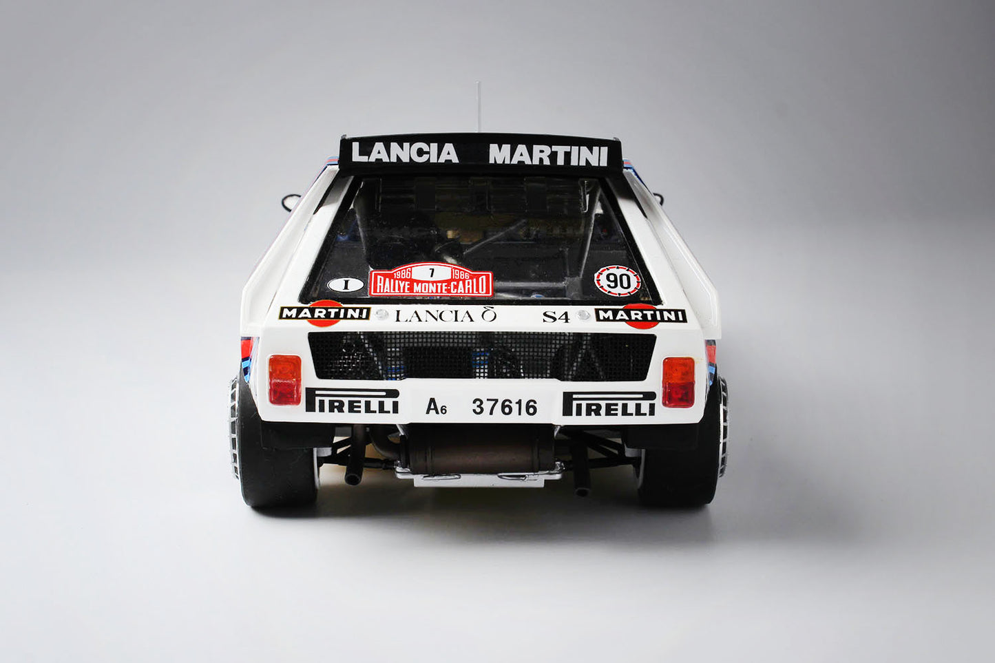 Platz NuNu 1/24 Racing Series: Lancia Delta S4 '86 Monte Carlo Rally