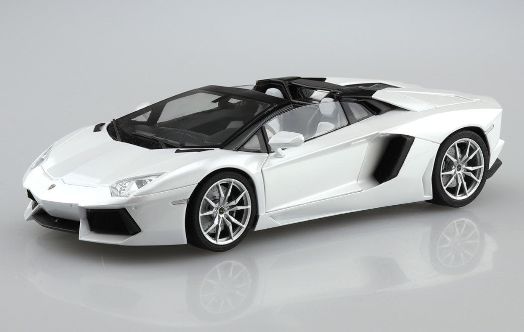 Aoshima 1/24 Lamborghini Aventador LP700-4 ROADSTER '12