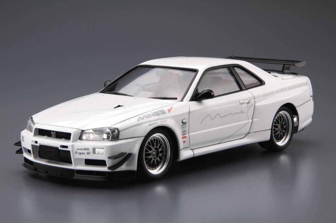 Aoshima 1/24 Nissan Mine's BNR34 Skyline GT-R '02