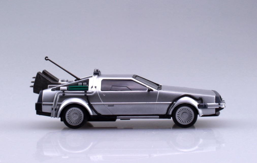 Aoshima Back To The Future 1/43 Pullback DELOREAN from PART I