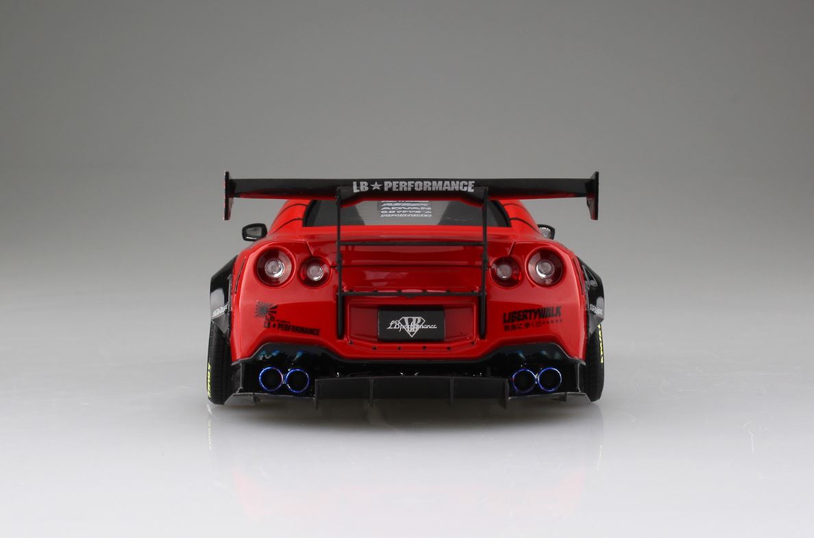 Aoshima 1/24 LB Works R35 GT-R type 2 Ver.2