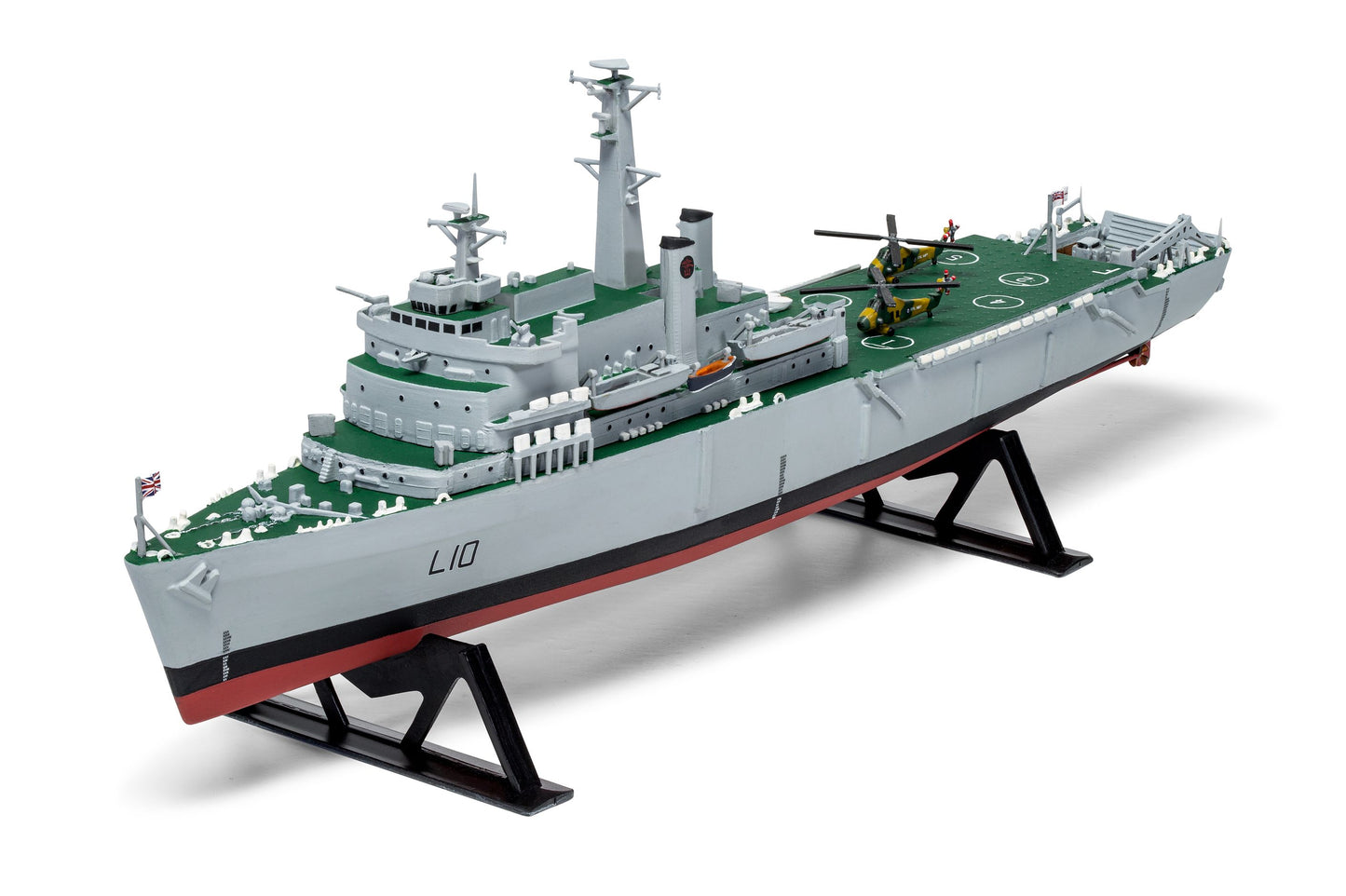 1:600 HMS Fearless