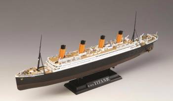 ACY14214   —  1/700 RMS Titanic "Centenary Anniversary"