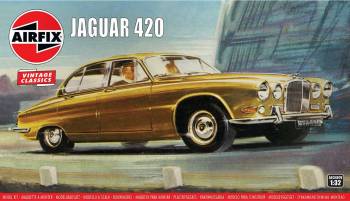 AFP3401V   —  1/32 Jaguar 420